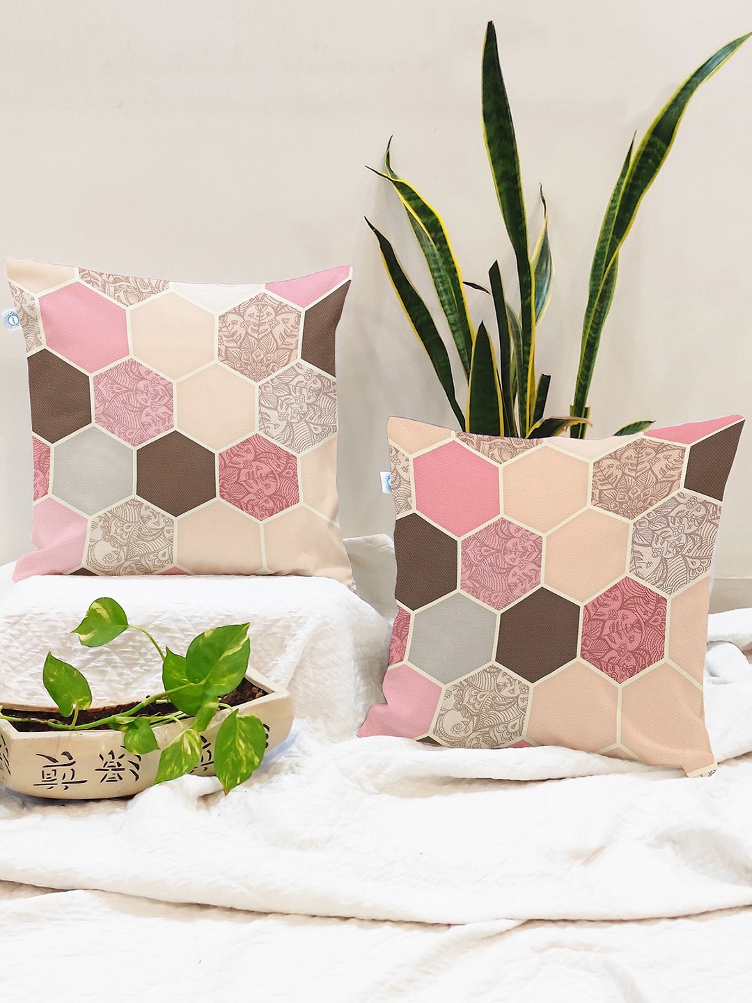 

STITCHNEST Peach-Coloured & Brown Set of 2 Geometric Square Cushion Covers