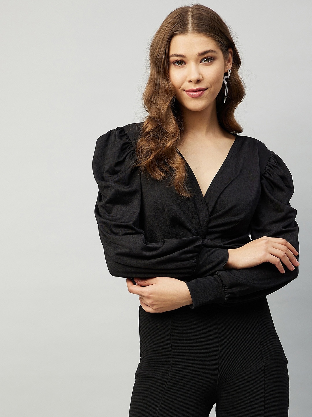 

Carlton London Black Twisted Crepe Crop Top