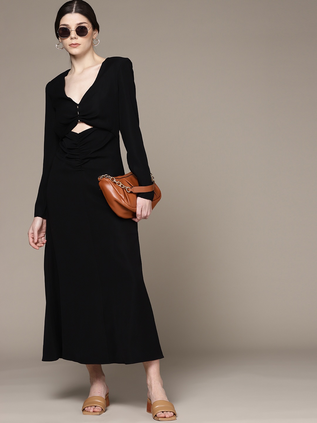 

MANGO Black Solid Cut-Out Detail Maxi Dress