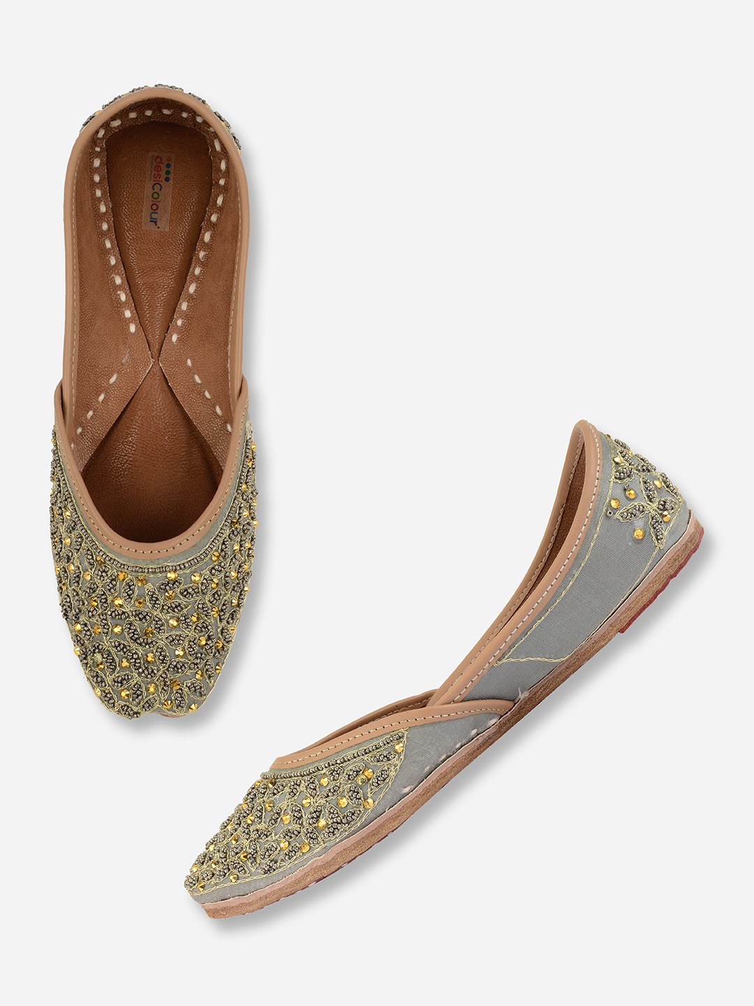 

DESI COLOUR Women Grey Ethnic Mojaris Flats