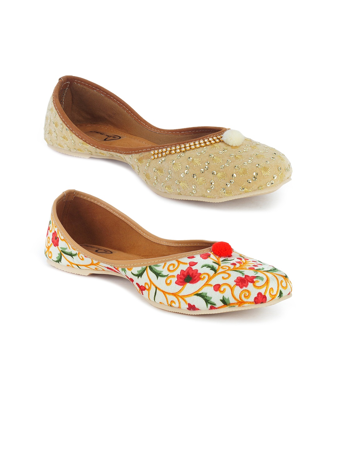 

The Desi Dulhan Women Multicoloured Mojaris Flats, Multi