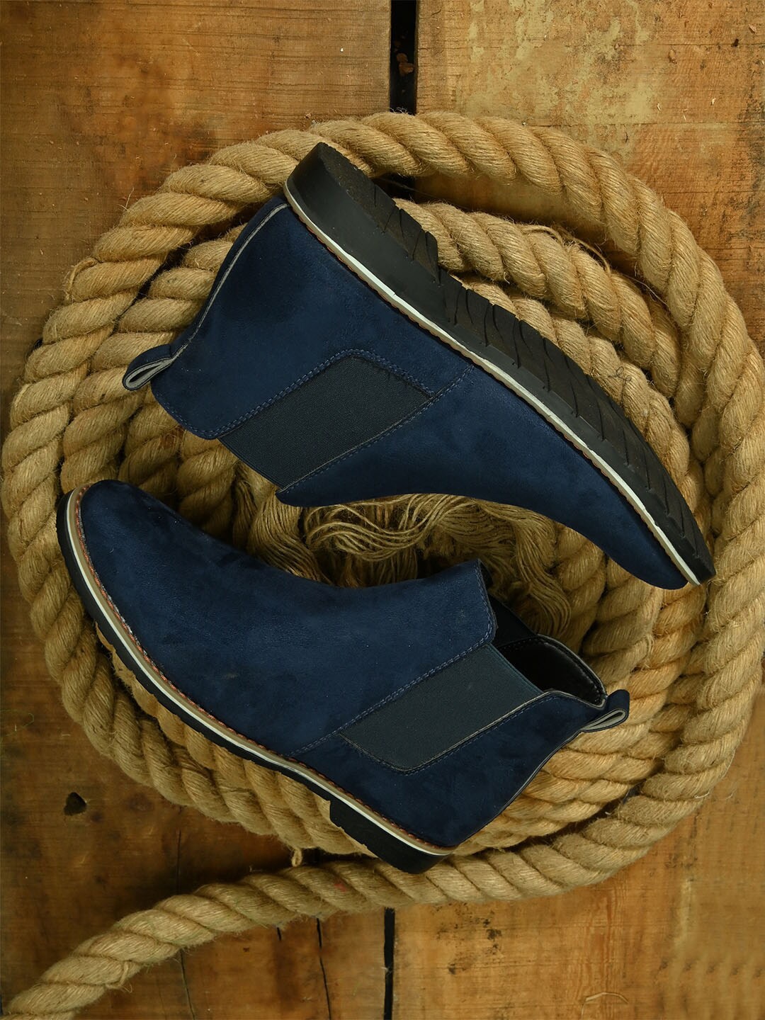 

The Roadster Lifestyle Co Men Navy Blue Flat Boots