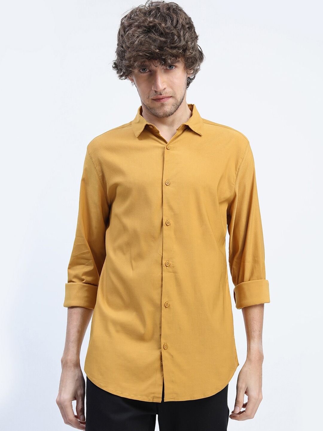 

HIGHLANDER Men Mustard Slim Fit Casual Shirt