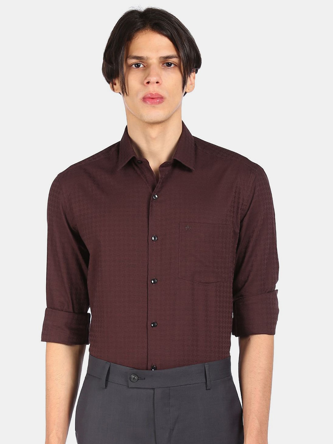

Arrow Men Red Casual Shirt