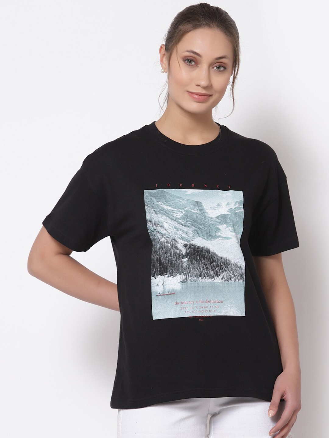 

The Roadster Lifestyle Co Women Black Printed Pure Cotton Loose T-shirt