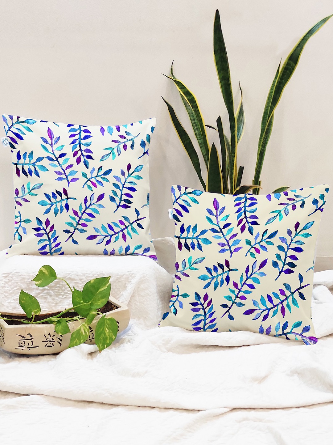 

STITCHNEST Cream-Coloured & Blue Set of 2 Floral Square Cushion Covers