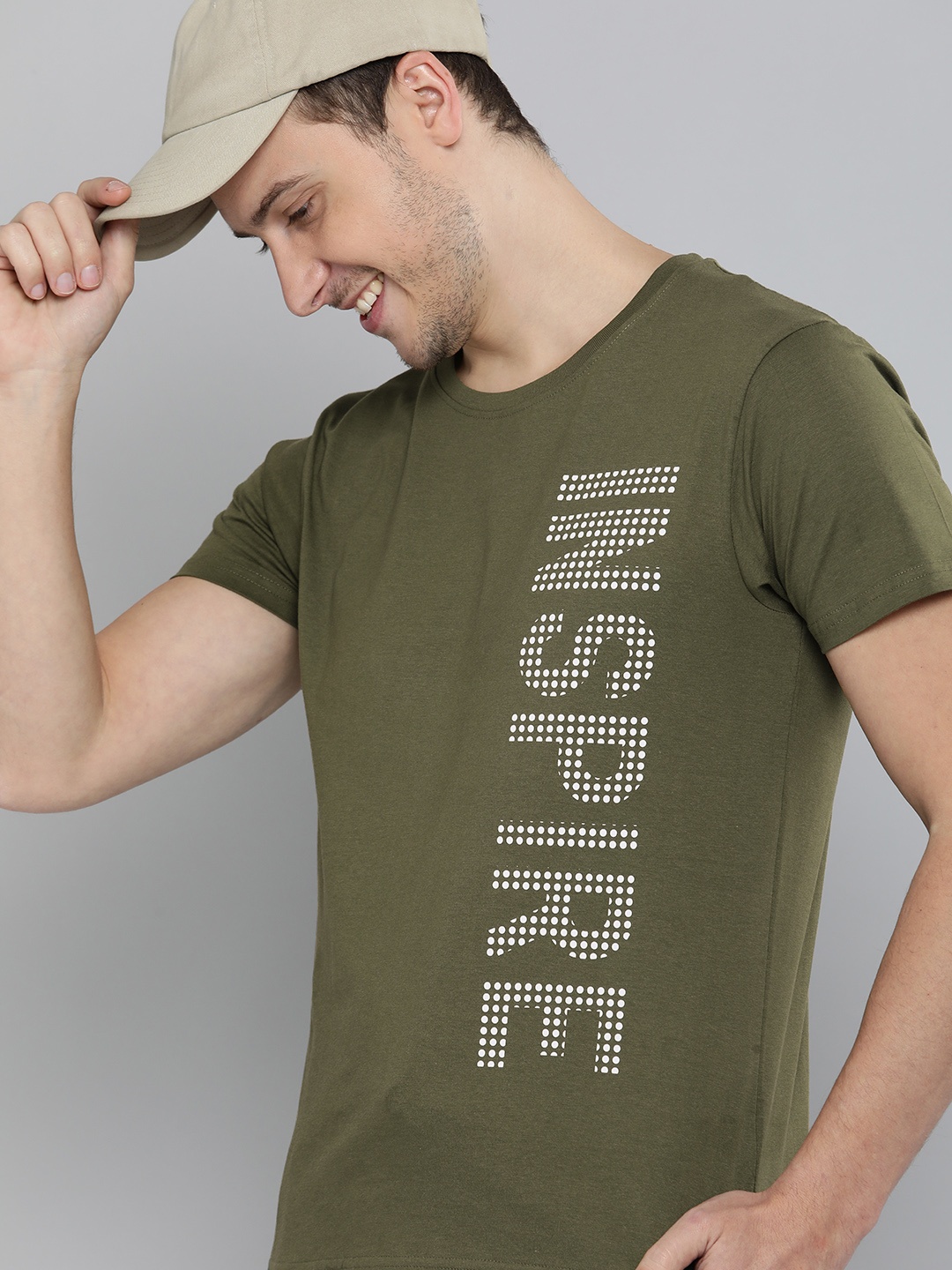 

HERE&NOW Men Olive Green Typography Printed Pure Cotton T-shirt