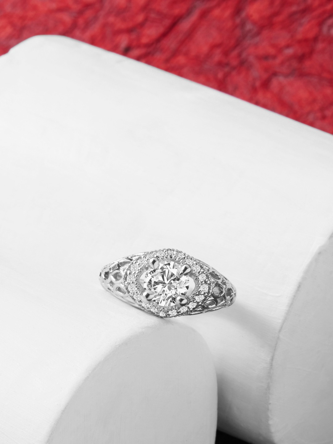 

AMI Silver-Plated White CZ-Studded Adjustable Finger Ring