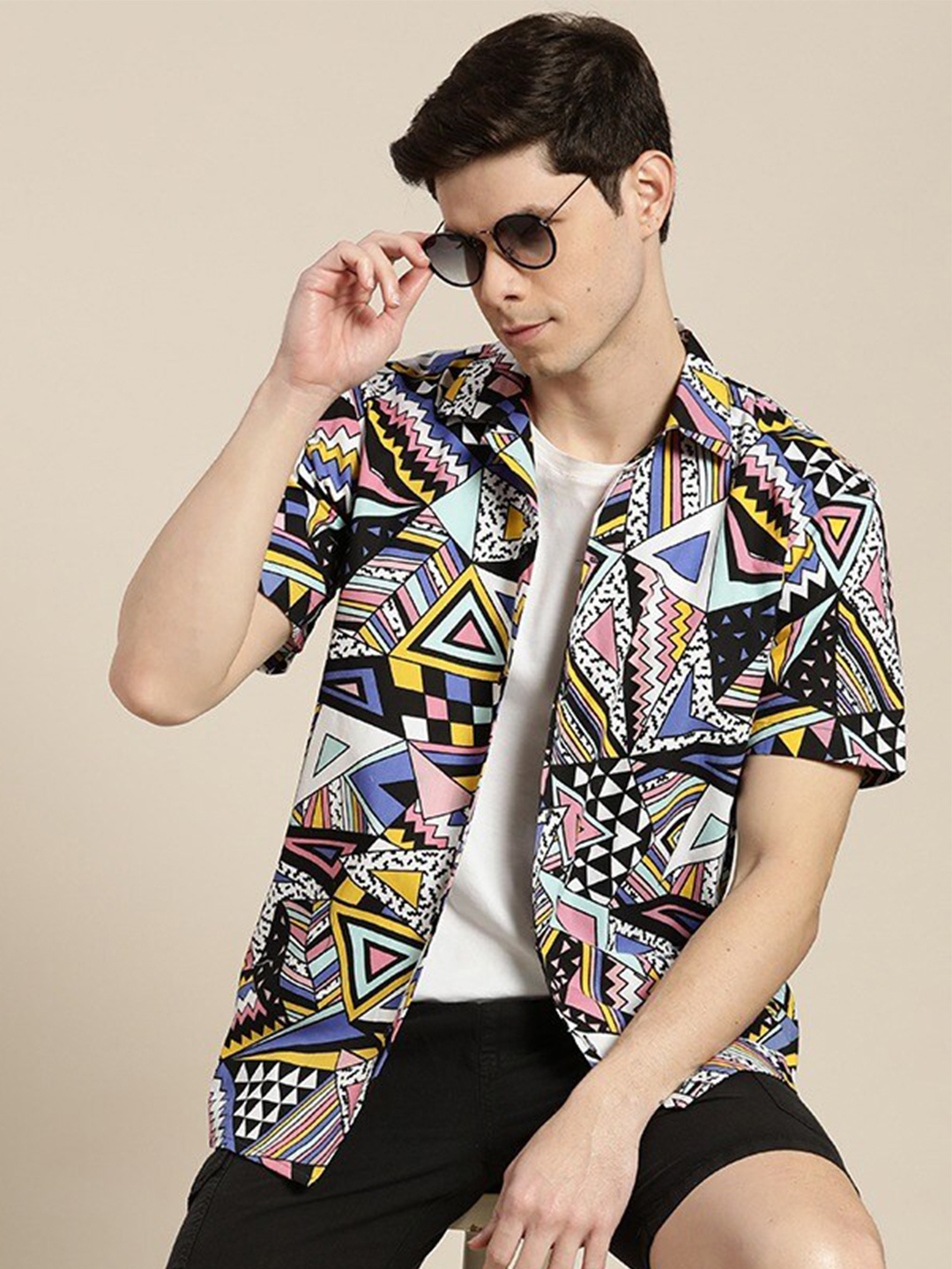 

Hancock Men Black Relaxed Printed Casual Shirt