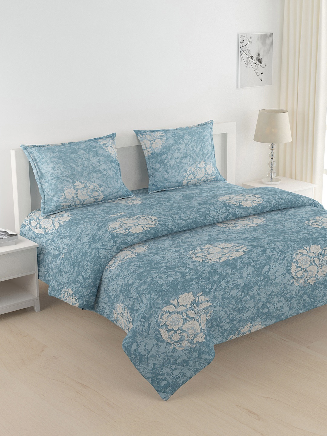 

SWAYAM Blue & Off-White Floral Printed Cotton 144 TC Double King Bedding Set