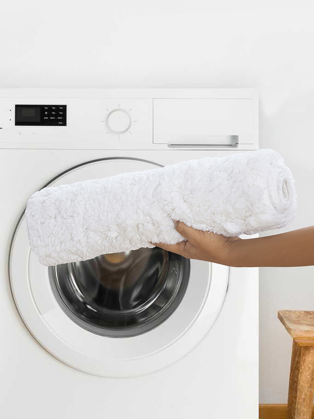 

OBSESSIONS White Solid Pure Cotton 2800 GSM Anti-Skid Bath Rugs