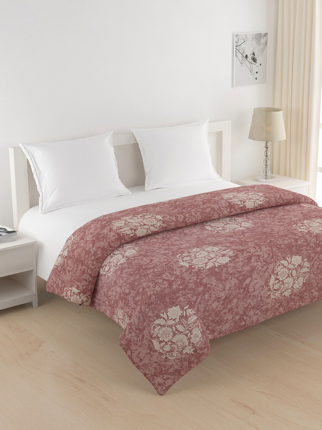 

SWAYAM Brown & White Floral Heavy Winter 350 GSM Double Bed Quilt