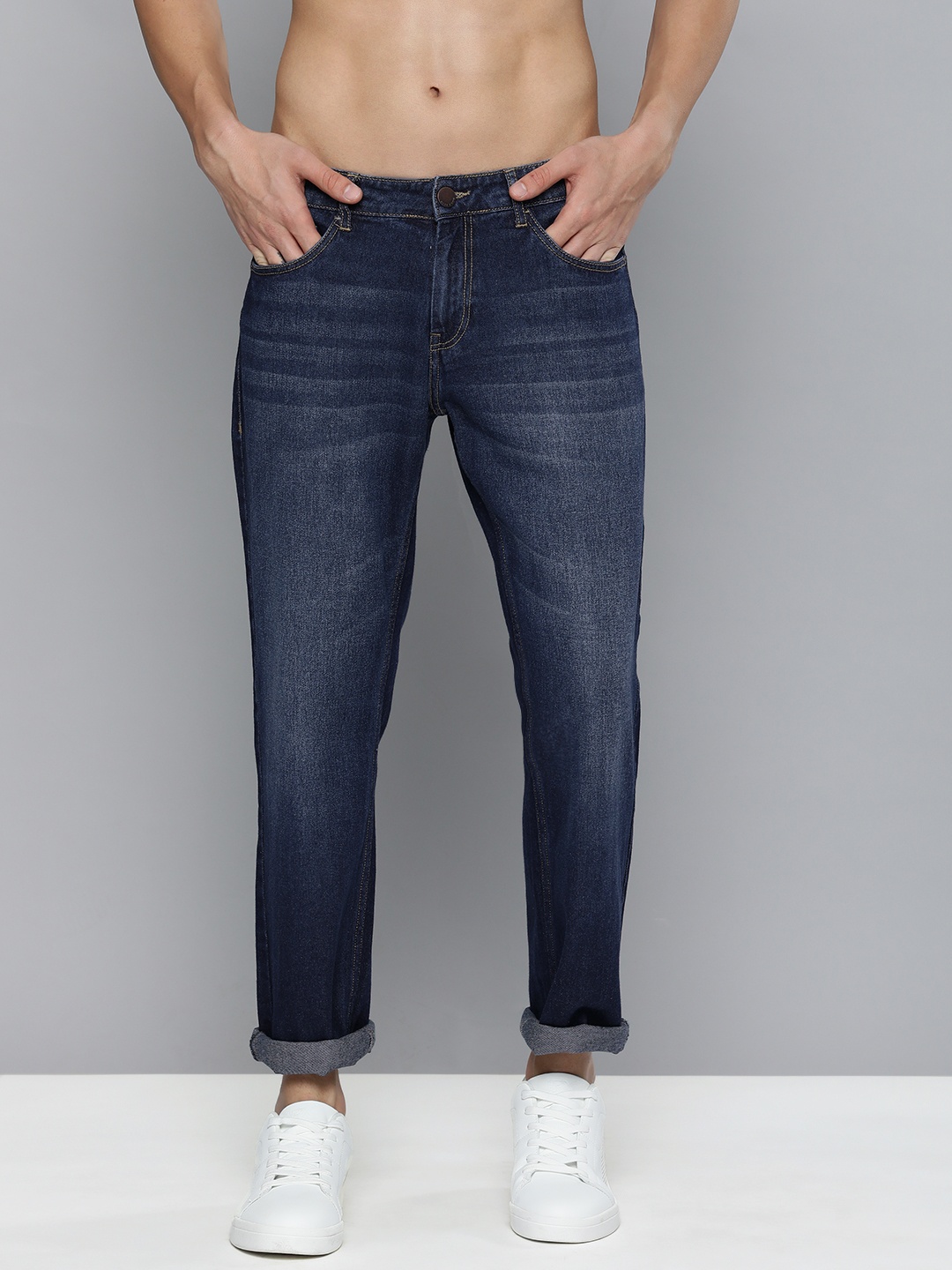 

HERE&NOW Men Navy Blue Slim Fit Light Fade Clean Look Jeans