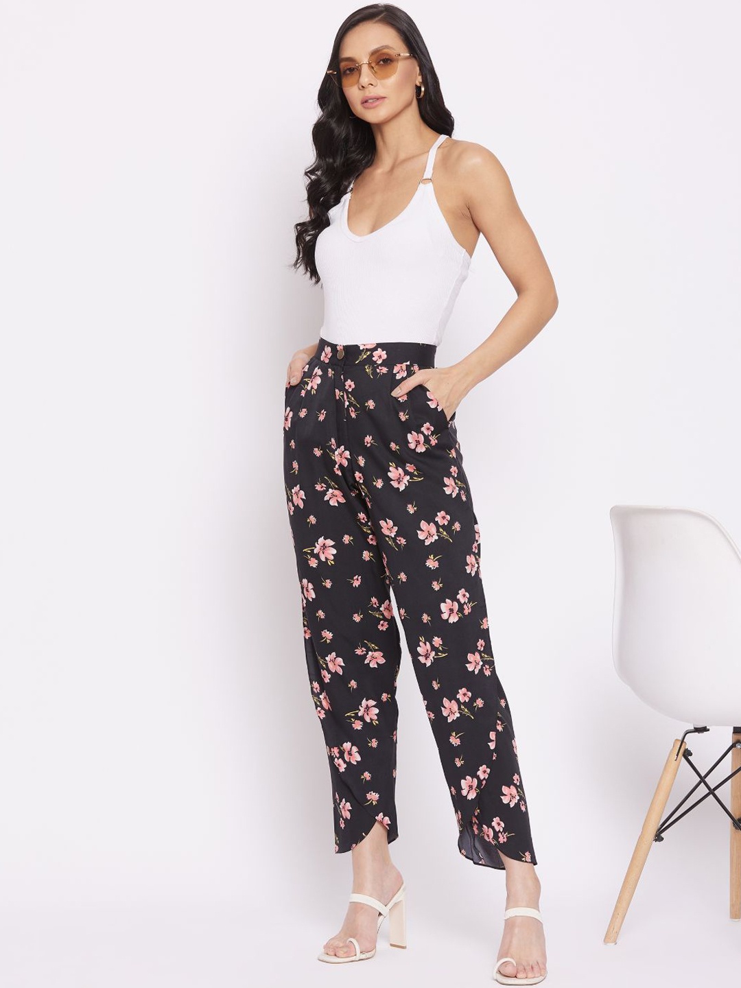 

Uptownie Lite Women Black Floral Printed Trousers