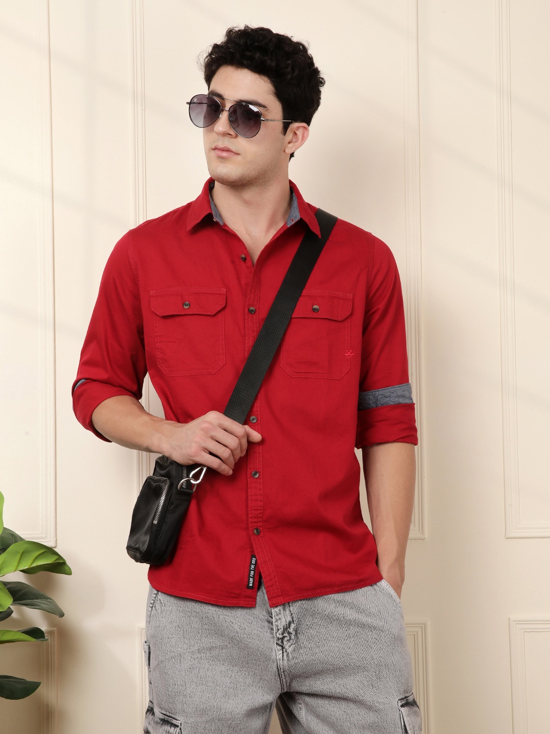 

WROGN Men Red Solid Slim Fit Casual Shirt