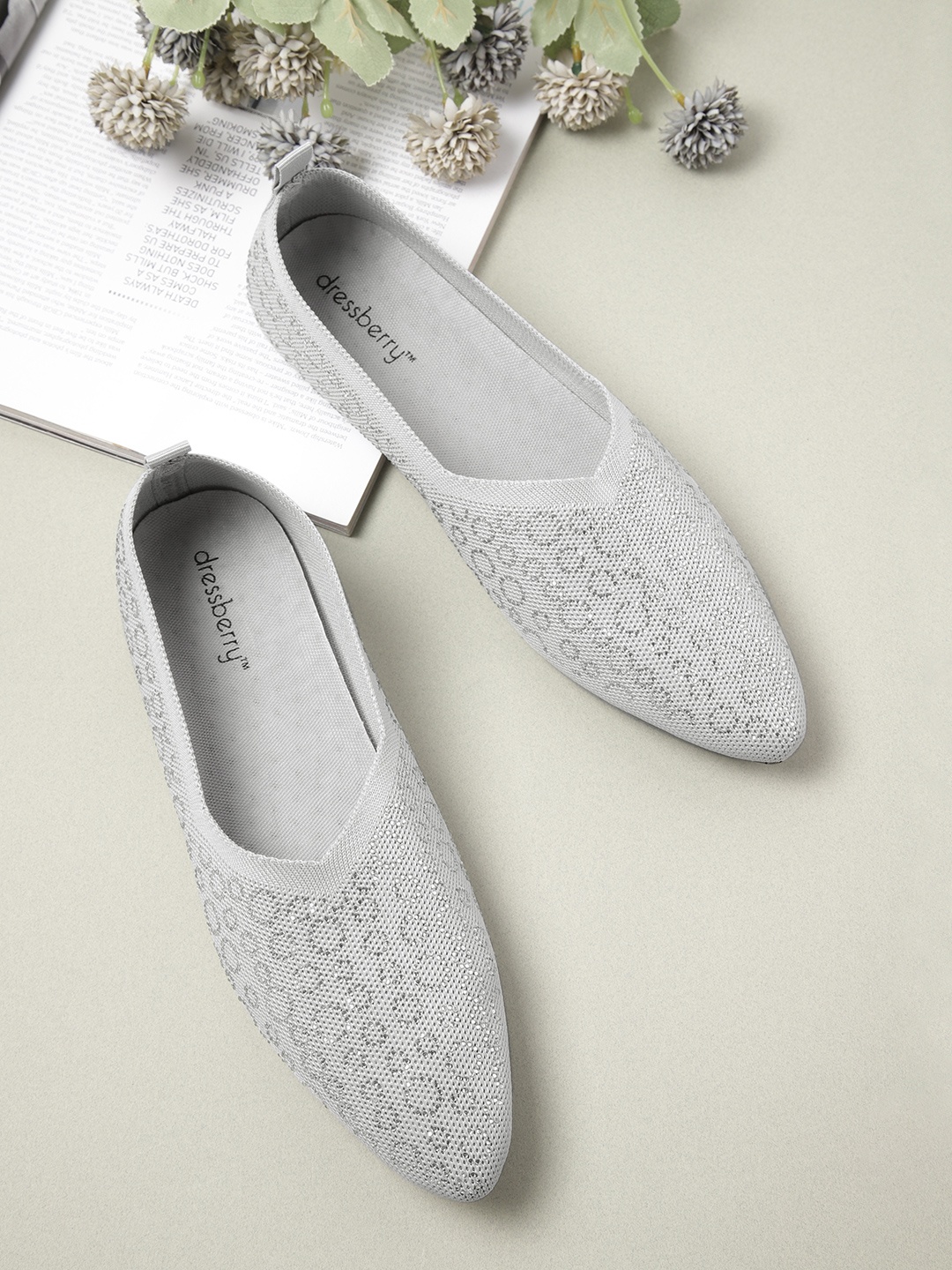 

DressBerry Women Grey Embellished Ballerinas