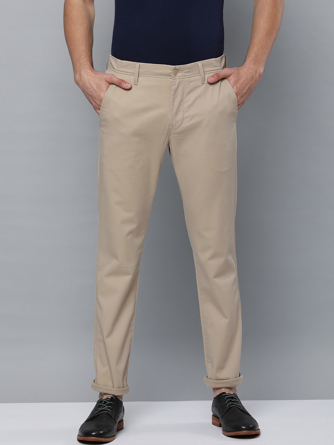 

Levis Men Beige 511 Slim Fit Solid Mid Rise Chinos