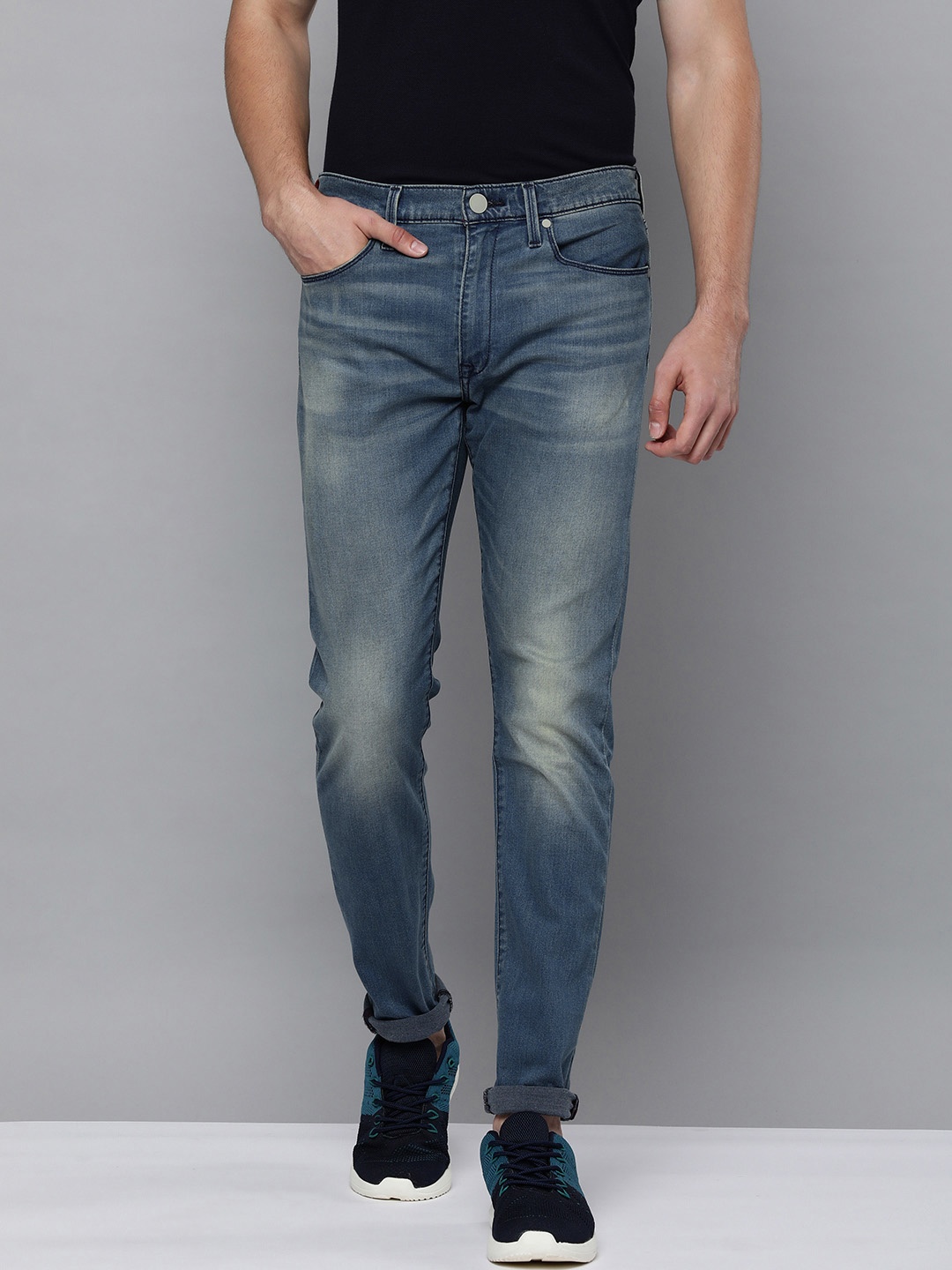 

Levis Men Blue 512 Slim Fit Mid-Rise Heavy Fade Stretchable Jeans