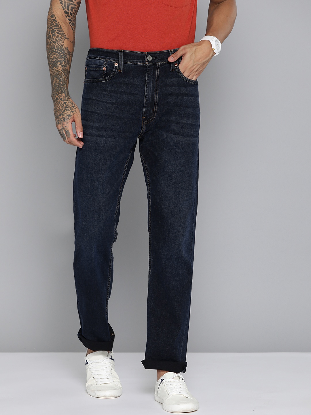 

Levis Men Light Fade Stretchable 513 Slim Straight Fit Jeans, Navy blue