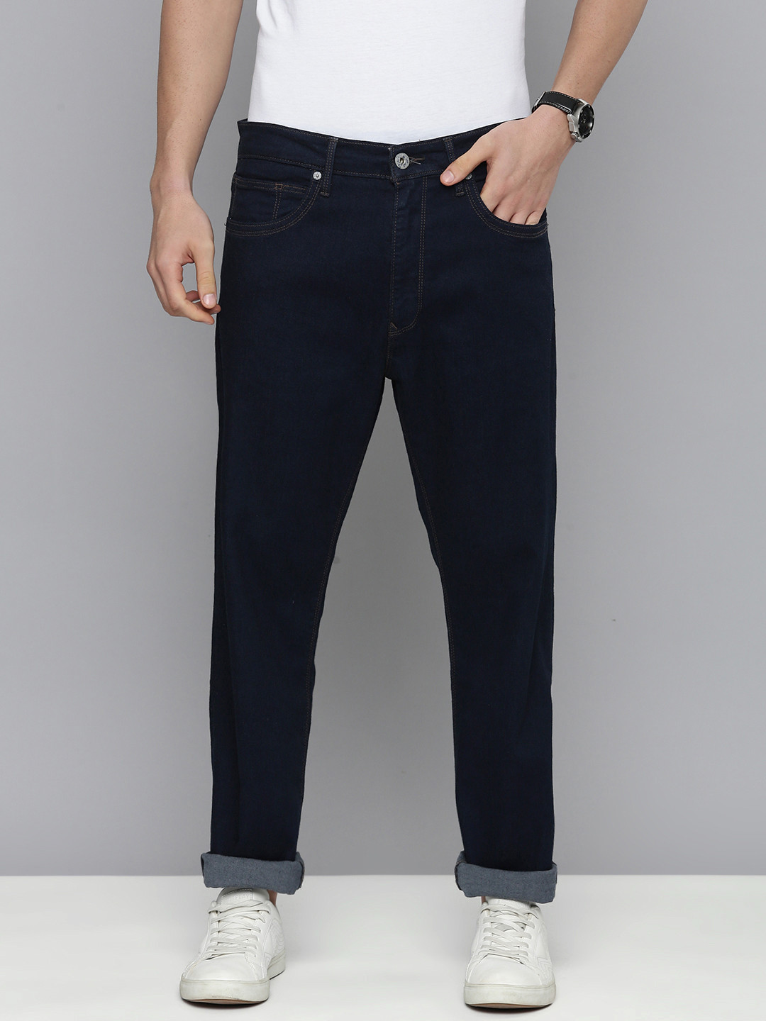 

Levis Men Blue Straight Fit Stretchable Jeans