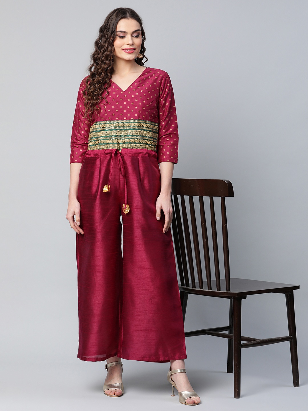 

Ahalyaa Burgundy Printed Basic Jumpsuit