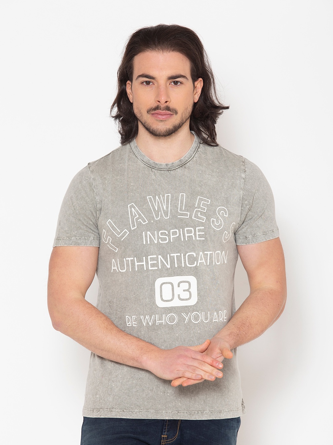 

FLAWLESS Men Grey & White Typography Printed Cotton T-shirt