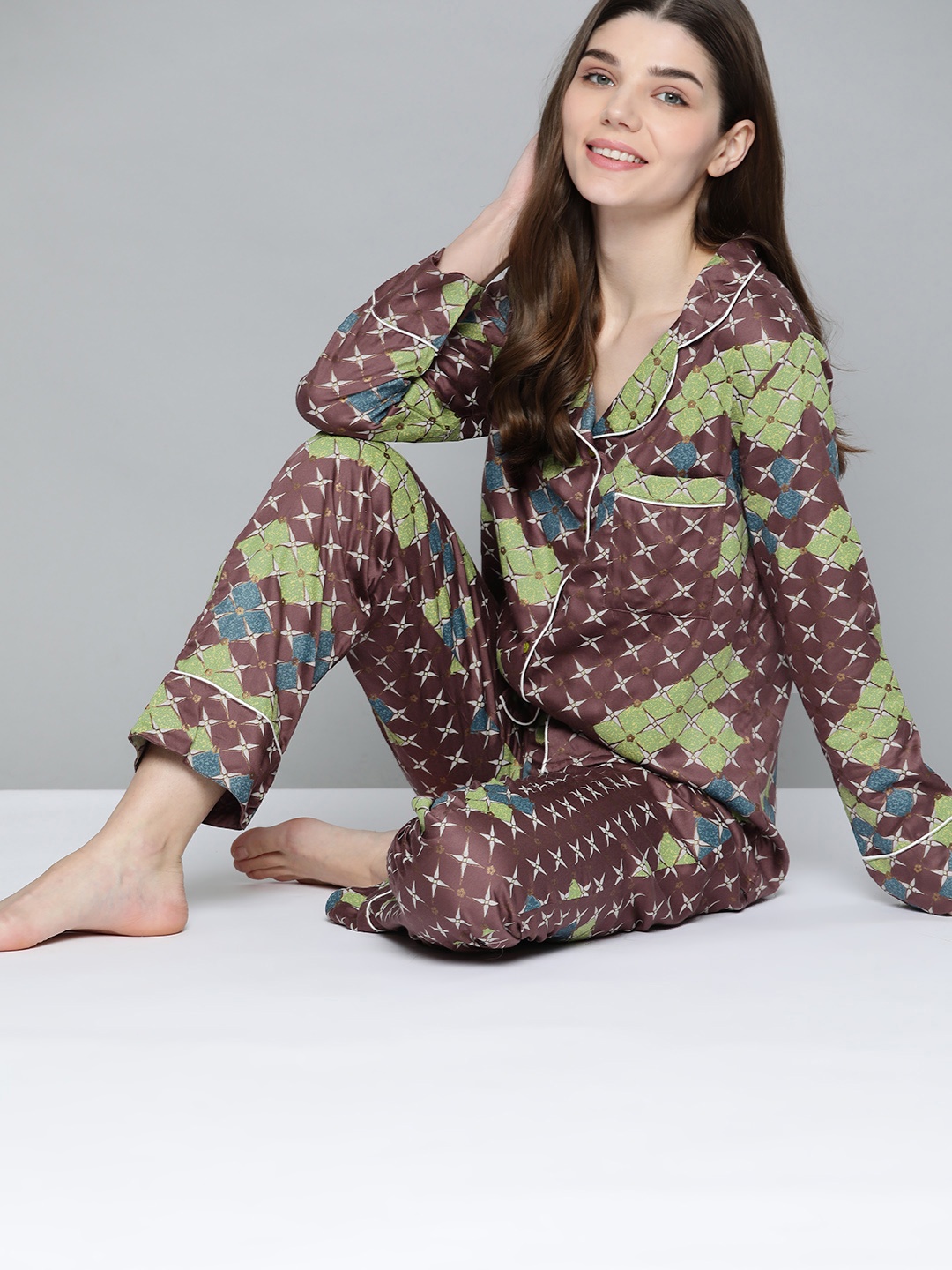 

HERE&NOW Women Brown & Green Printed Night suit