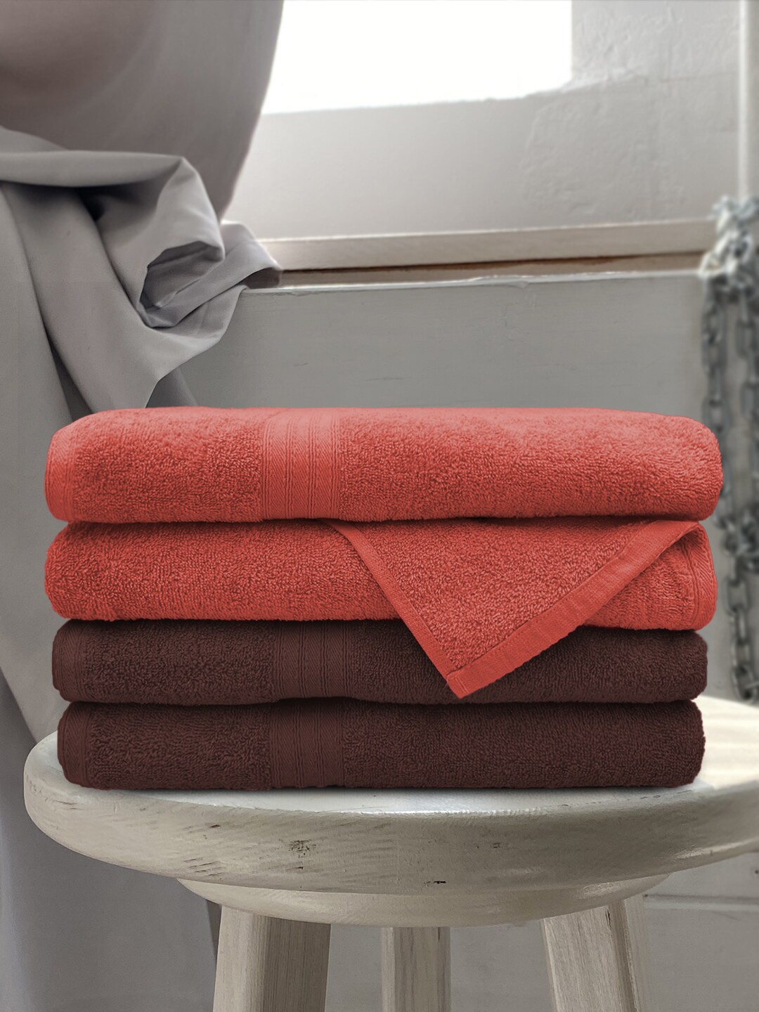 

Aura Set Of 4 Solid 500 GSM Cotton Bath Towels, Rust