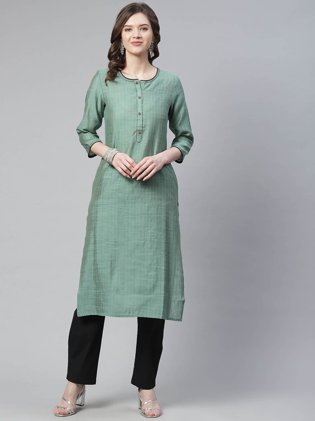 

INDYES Women Green Thread Work Quirky Handloom Kurta