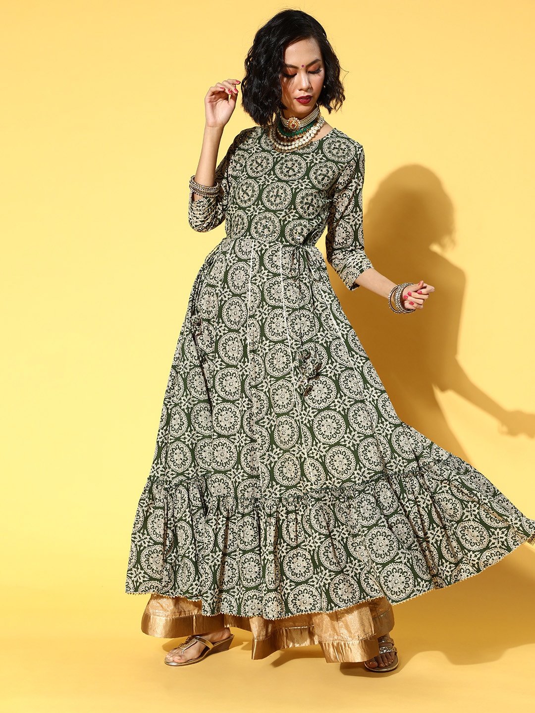 

Ishin Gorgeous Green Cotton Ethnic Motifs Anarkali Kurta