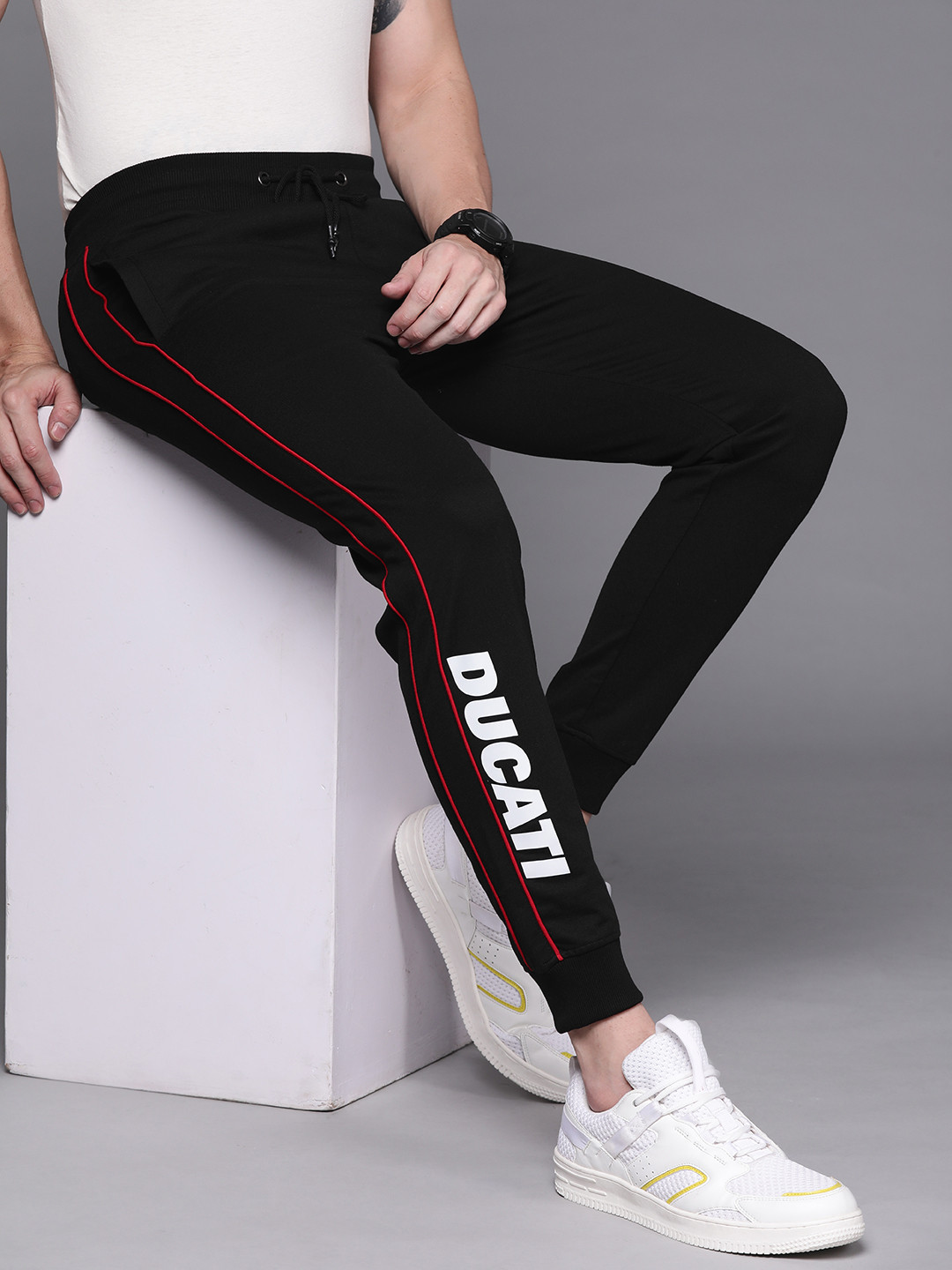 

Ducati Men Navy Black Brand Logo Printed Regular Fit Joggers