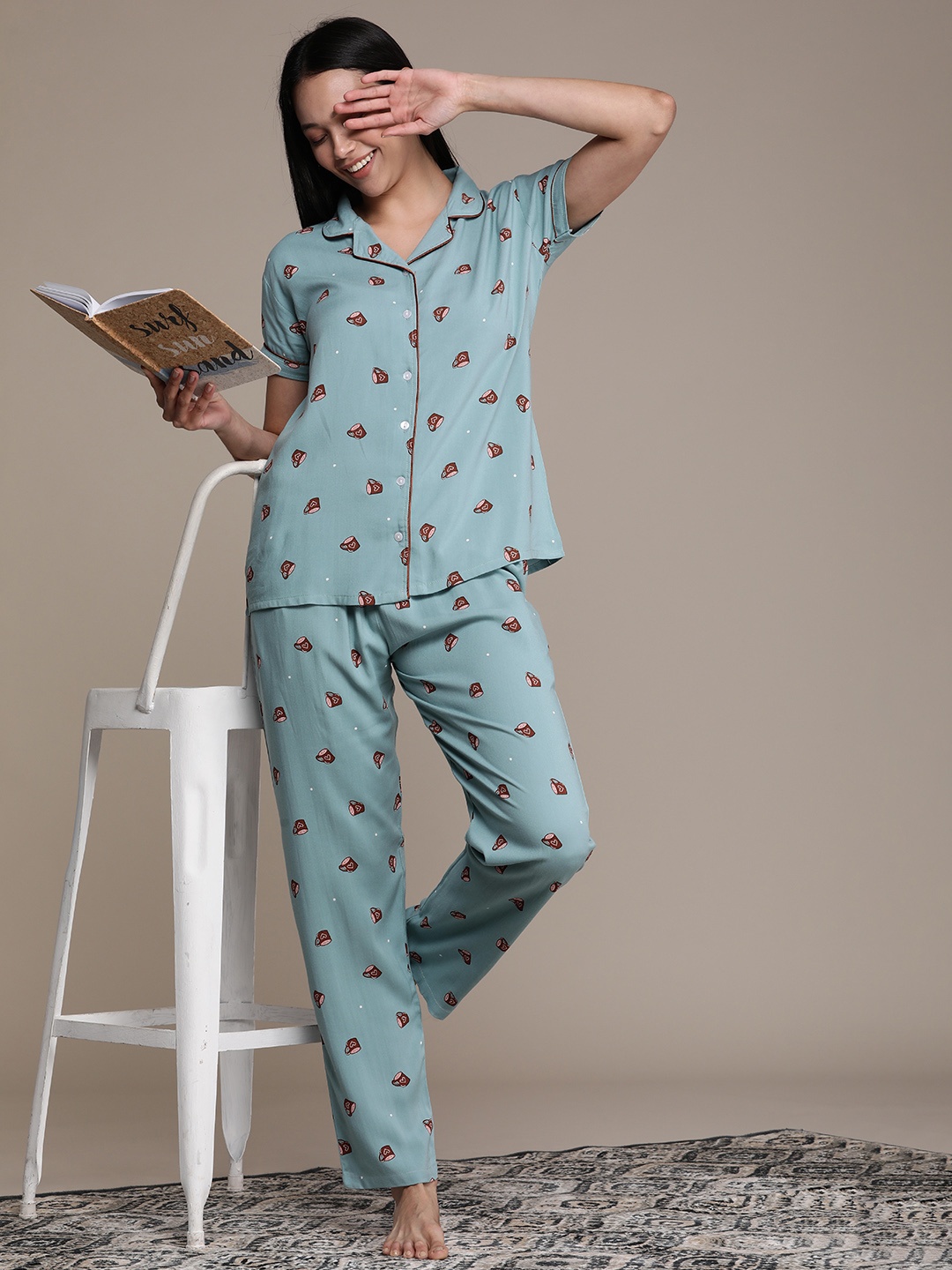 

beebelle Women Green & Brown Printed Night suit