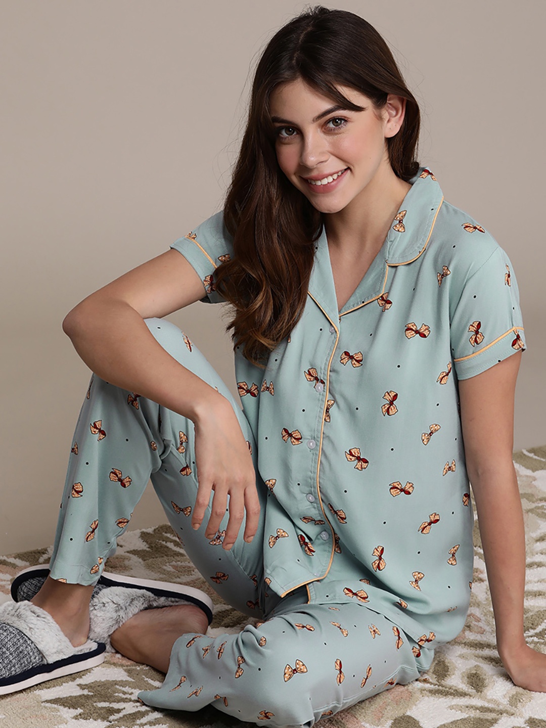 

beebelle Women Blue & Cream Printed Night suit