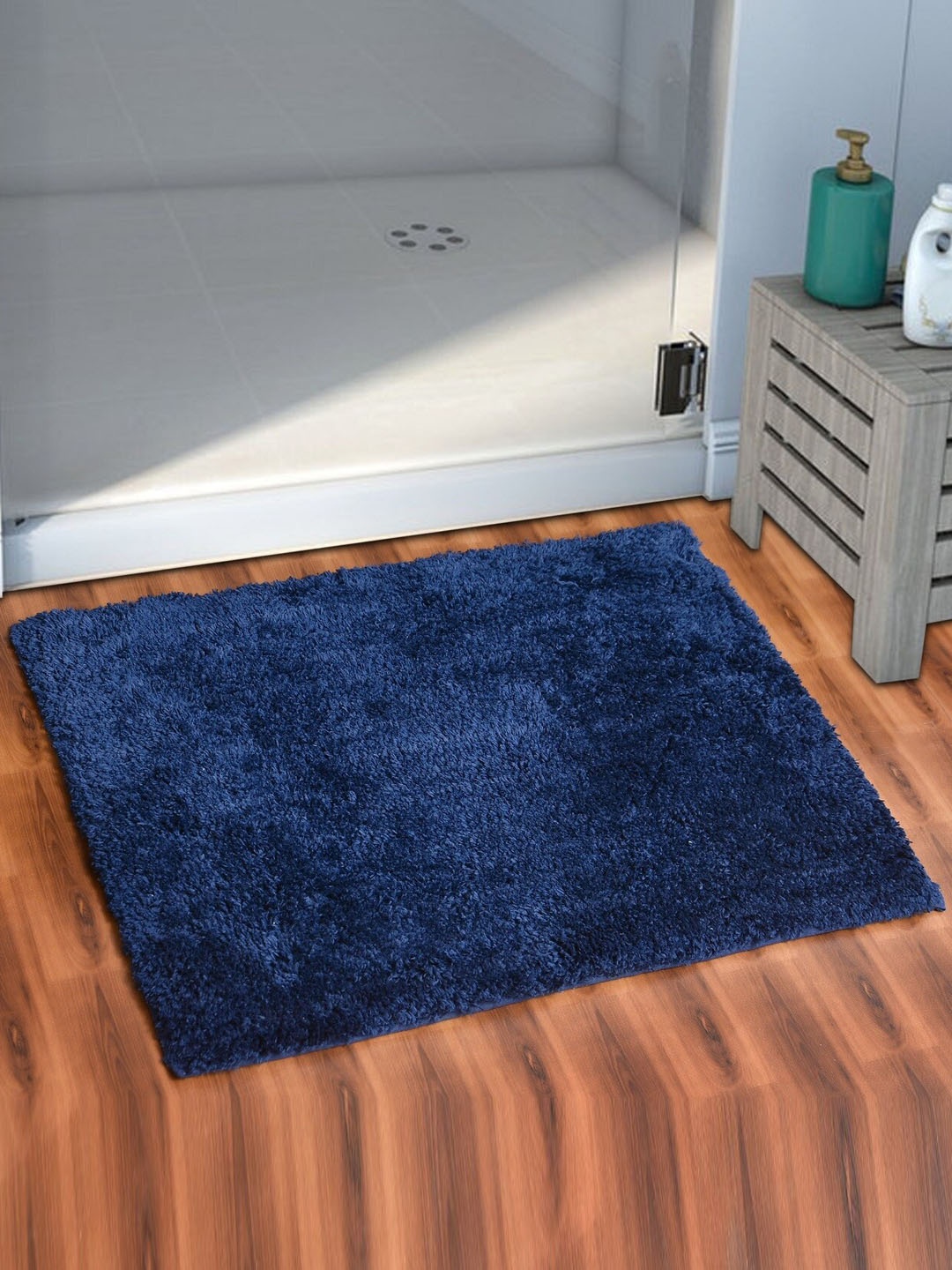 

AEROHAVEN Blue Solid 1850GSM Microfiber Bath Rug, Navy blue
