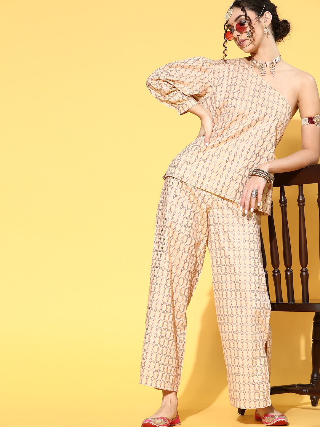 Sangria Classic Cream Printed Co-Ords