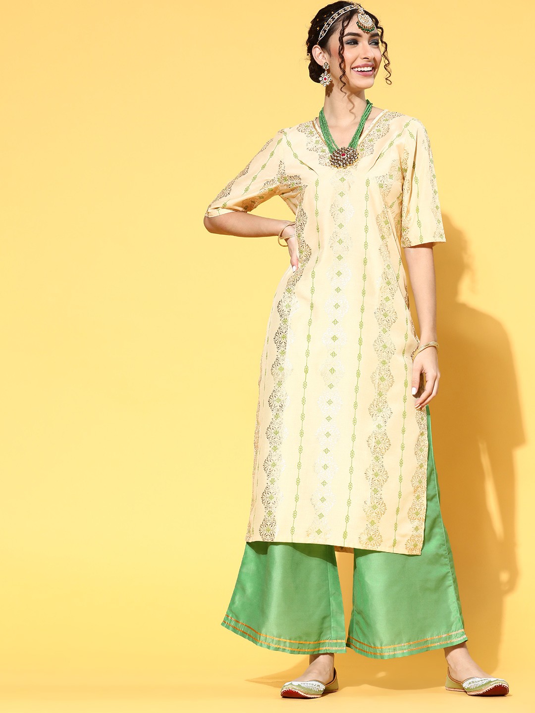 

Sangria Off White Art Silk Ethnic Motifs Kurta Set