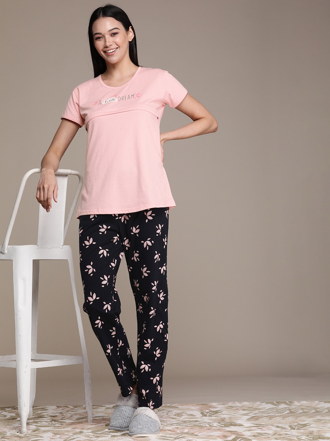 

beebelle Women Pink & Navy Blue Printed Feeding Night Suit
