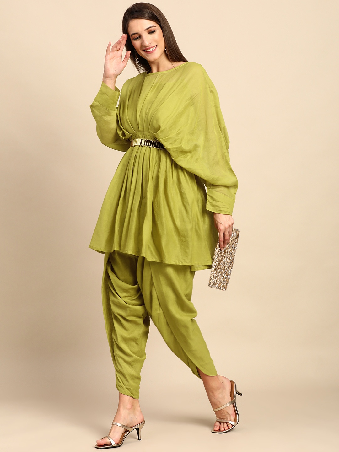 

Shaily Women Green Pleated Pure Cotton Kurta with Dhoti Pants & Belt