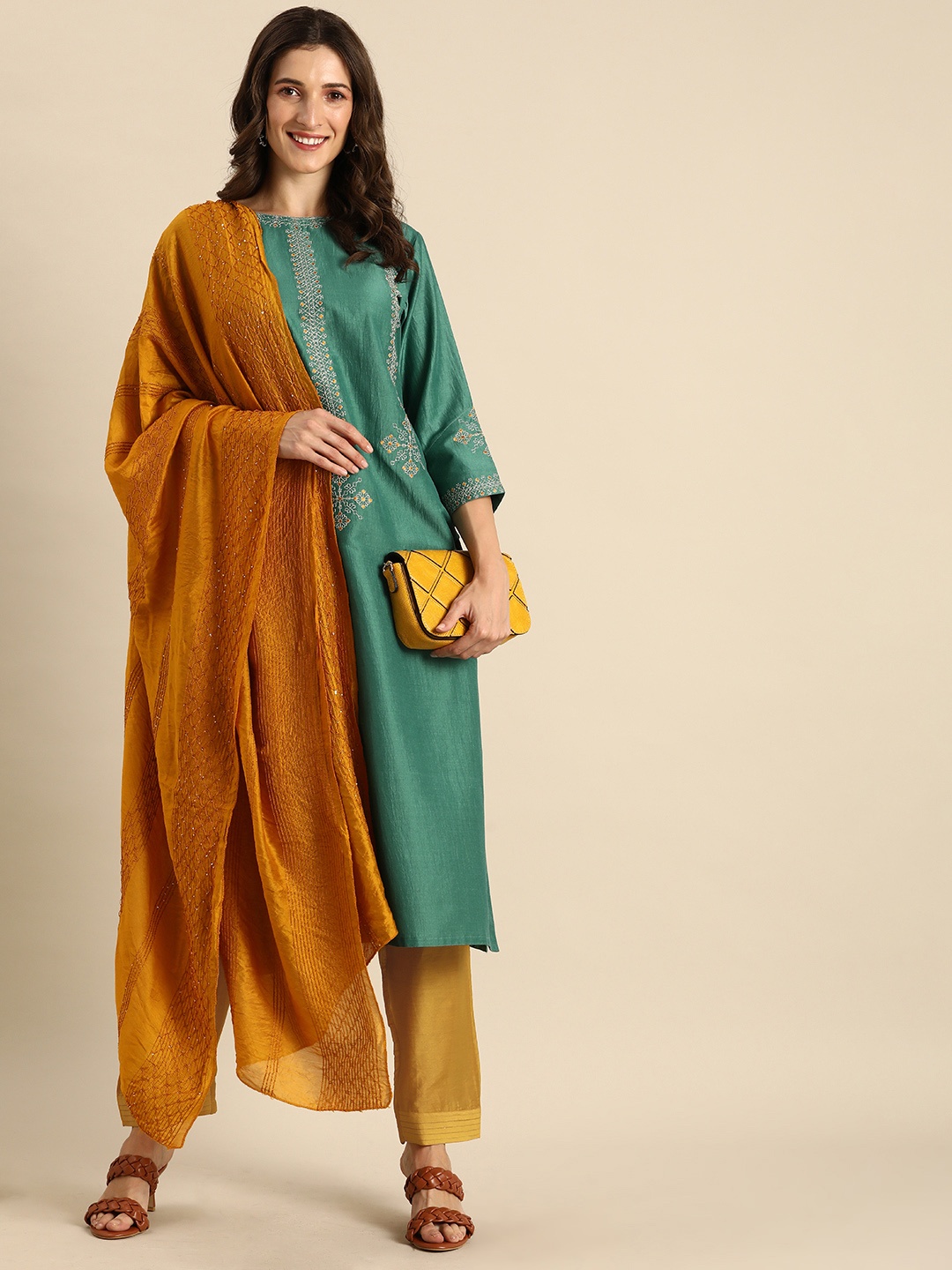 

all about you Women Green & Golden Ethnic Motifs Embroidered Kurta Set