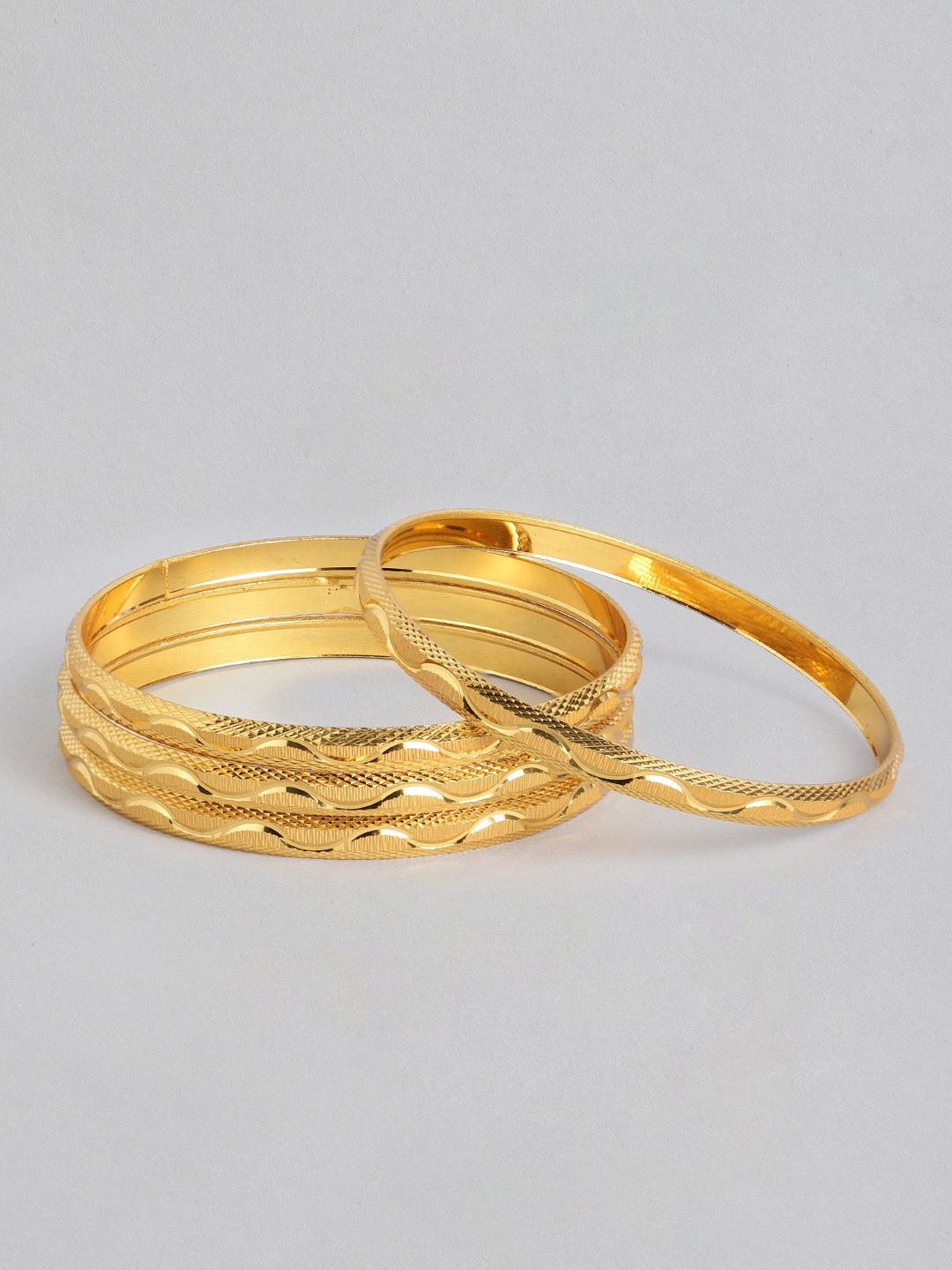 

AccessHer Set Of 4 Matte Gold-Plated Handcrafted Bangles For Women & Girls