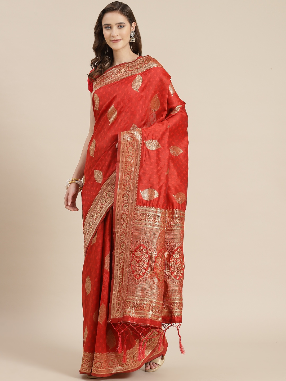 

mokshi Red & Gold-Toned Ethnic Motifs Zari Pure Silk Banarasi Saree