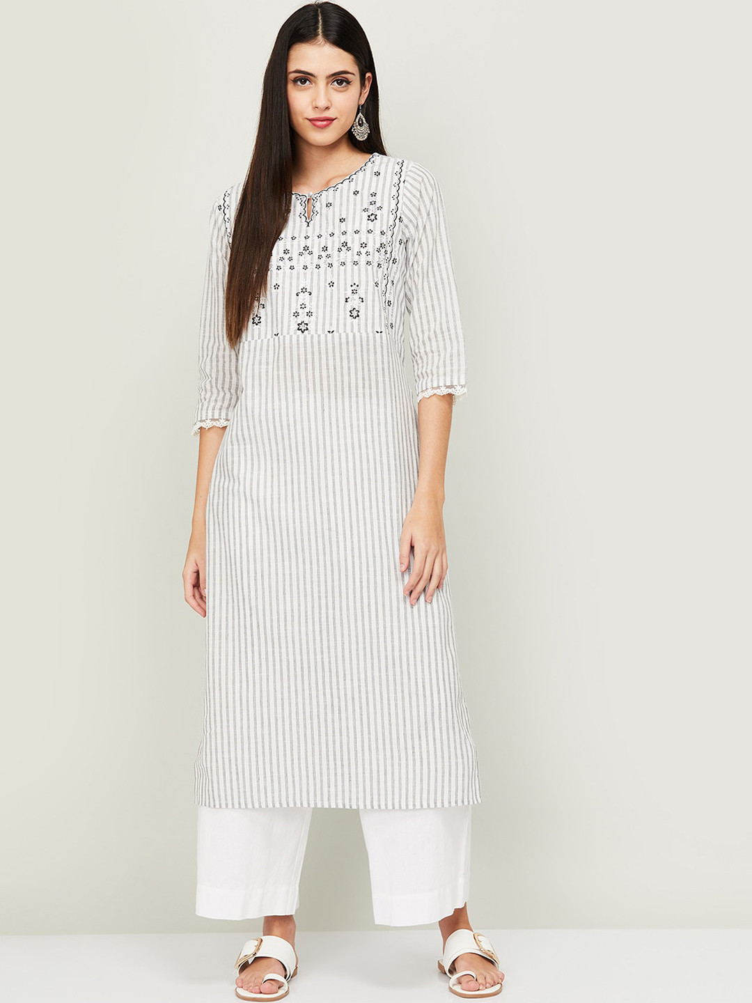 

Melange by Lifestyle Women Grey & Black Striped Thread Work Cotton Kurta