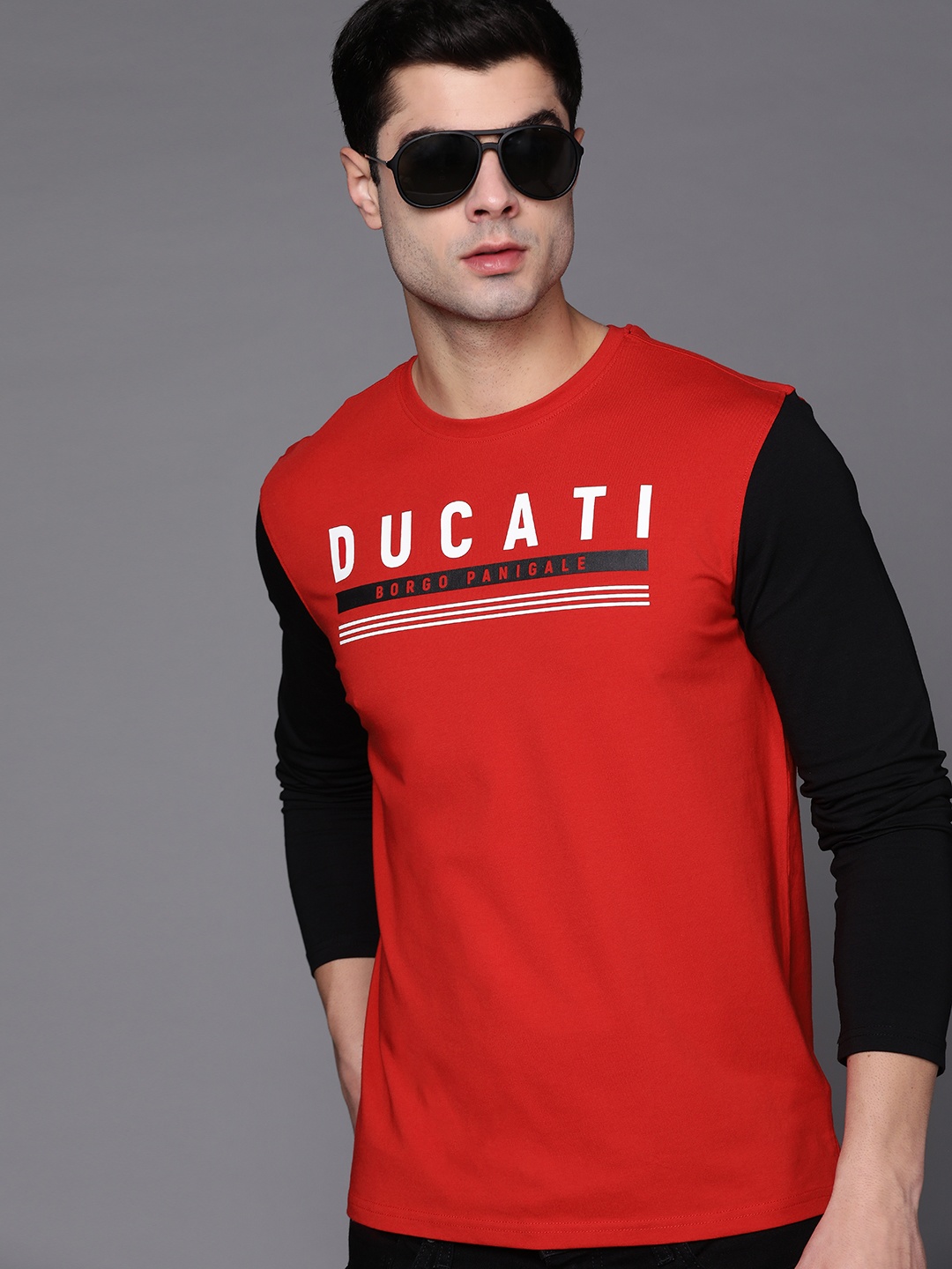 

Ducati Men Red & Black Brand Logo Printed T-shirt