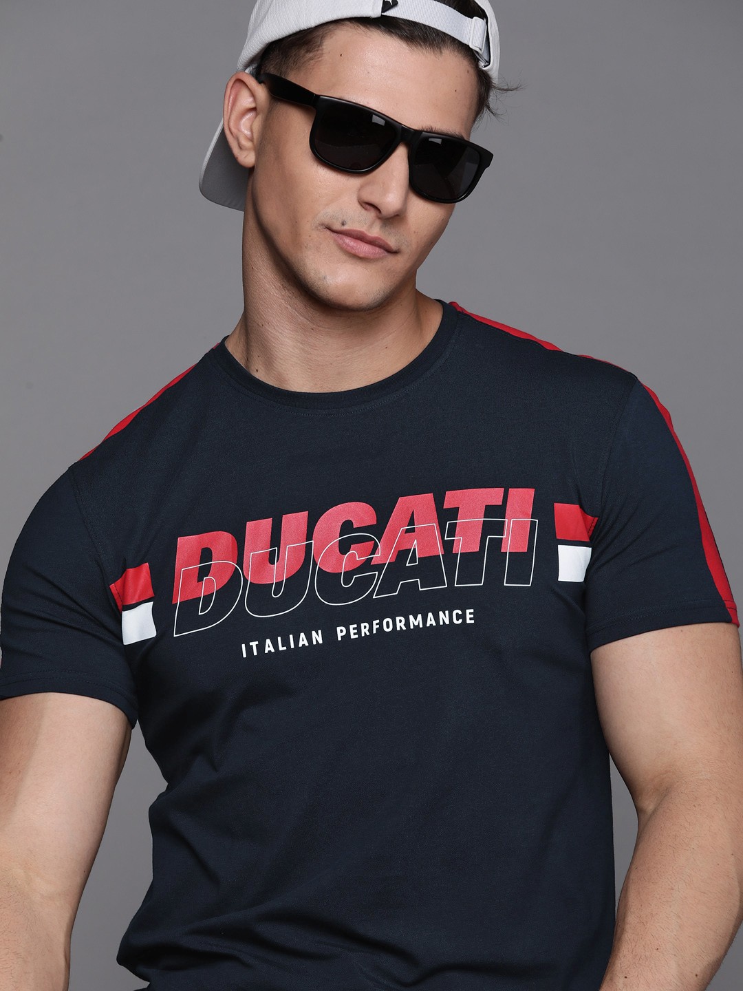 

Ducati Men Navy Blue & Red Brand Logo Printed T-shirt
