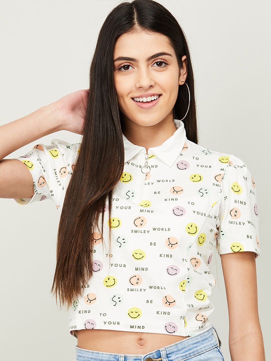 

SmileyWorld White Print Shirt Style Crop Top