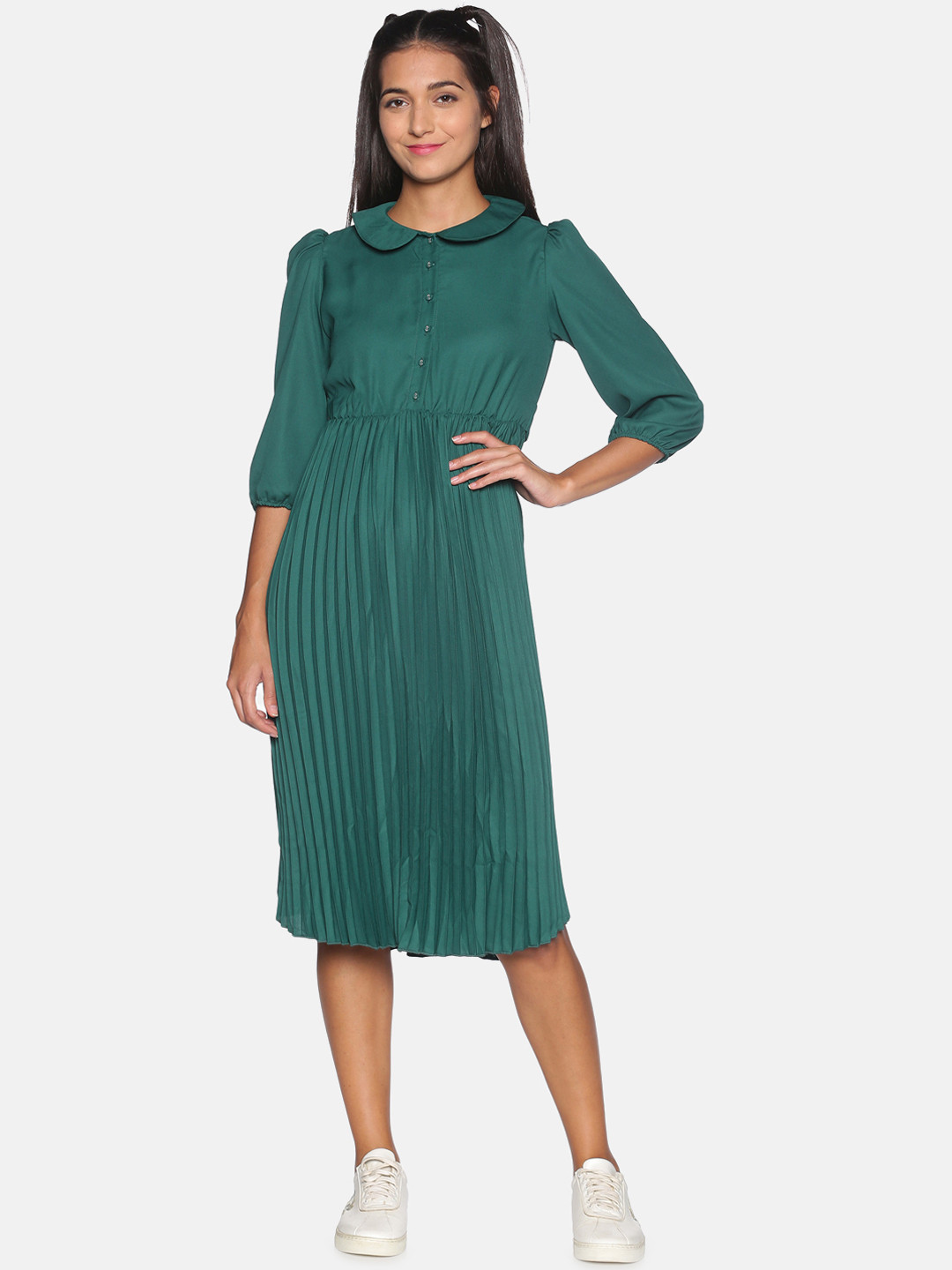 

Campus Sutra Green Crepe Midi Dress