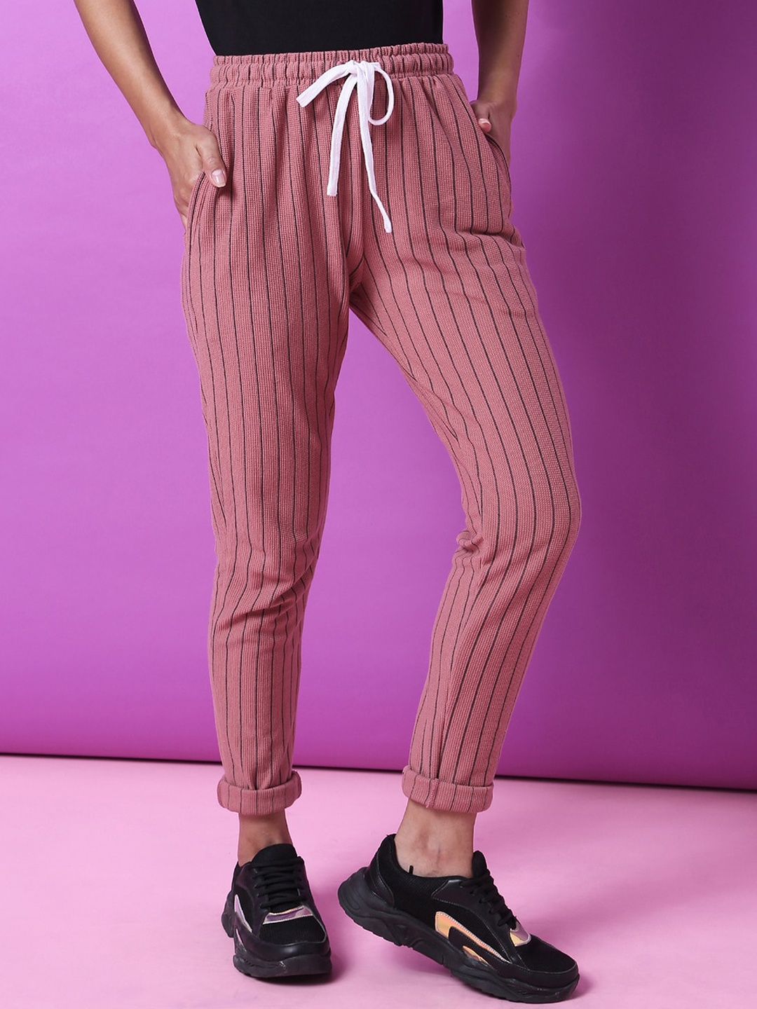 

Campus Sutra Women Peach-Coloured & Black Striped Track Pants