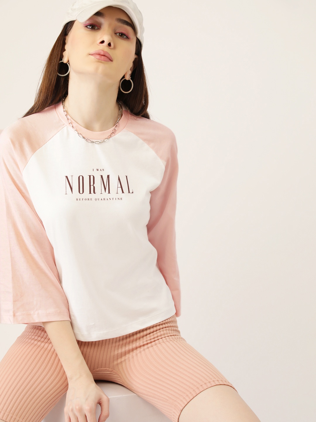 

Kook N Keech Women White & Pink Pure Cotton Typography Printed T-shirt