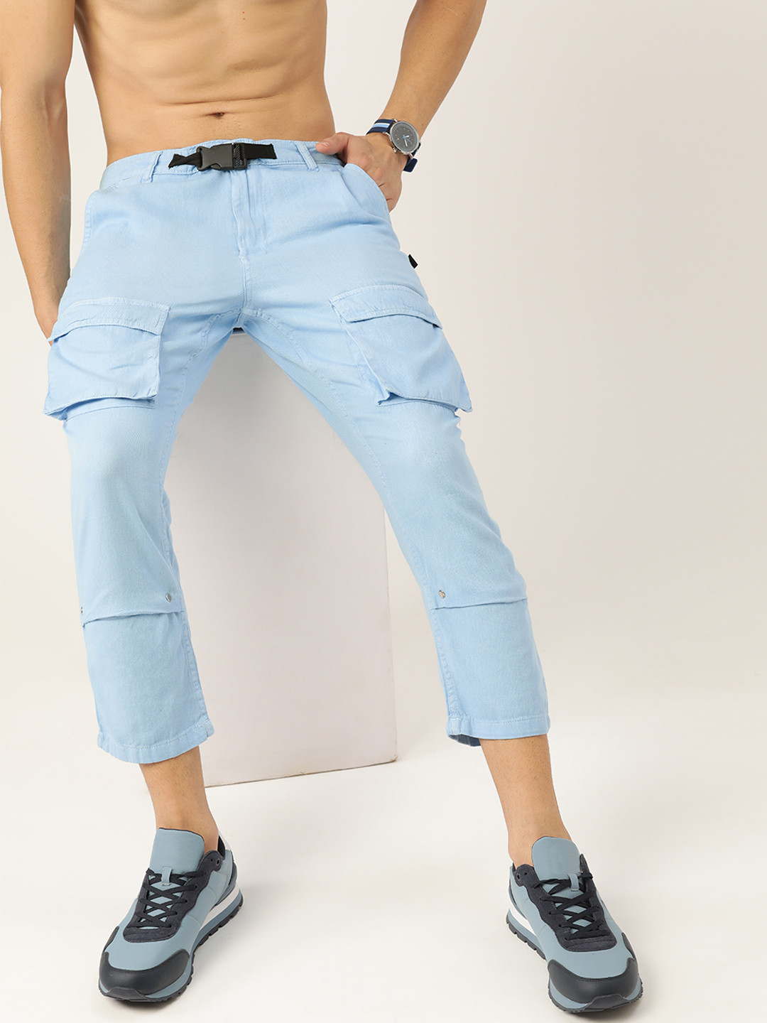 

Kook N Keech Men Blue Pure Cotton Cargos Trousers