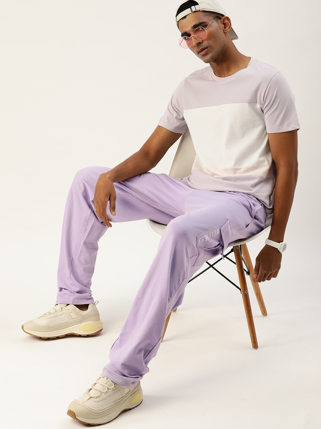 

Kook N Keech Men Lavender Pure Cotton Solid Track Pants